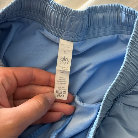 Alo Stride Short Tile Blue - Picture 4 of 5